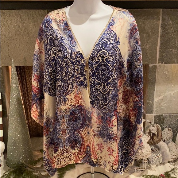 VIE TA VIE SATEEN LIKE POLYESTER TOP - Picture 3 of 6